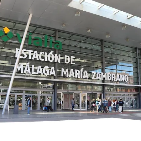 Fantastico Junto A La Estacion * Malaga