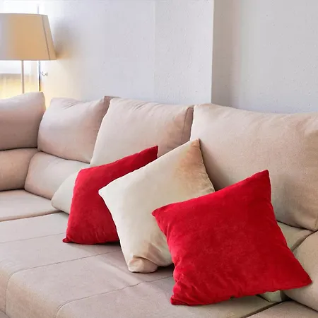 Apartment Fantastico Junto A La Estacion