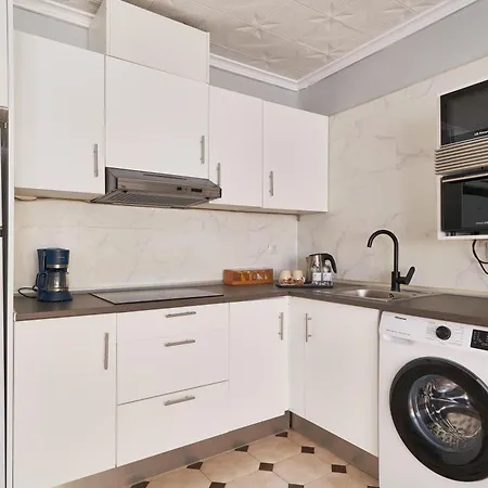 Fantastico Junto A La Estacion Apartmán